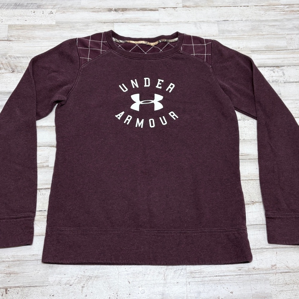 Under Armour Sweatshirt Women’s Medium Pullover Cold Gear Outdoors Light Weight